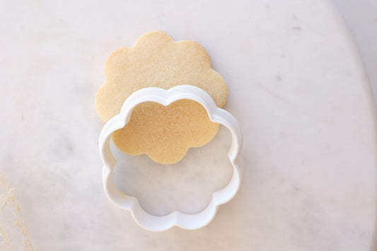 Circle Scallop Cookie Cutter